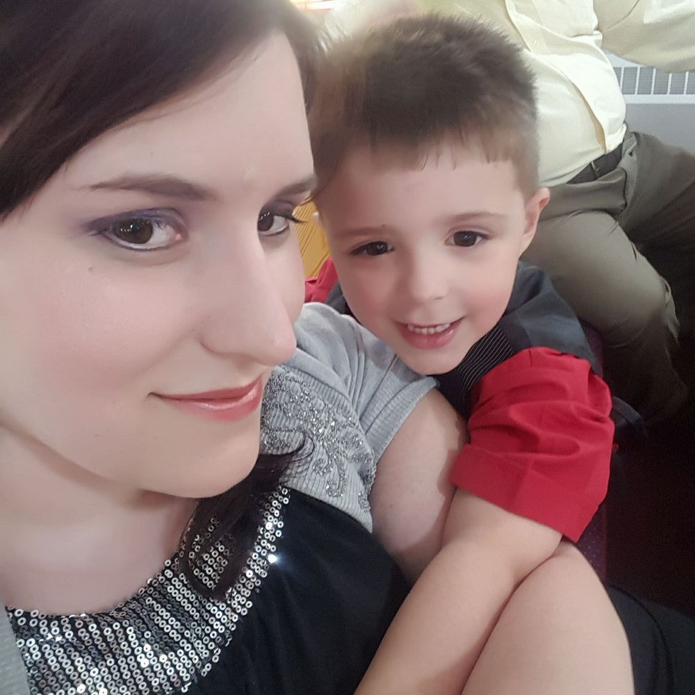 Meet your Posher, Lauren